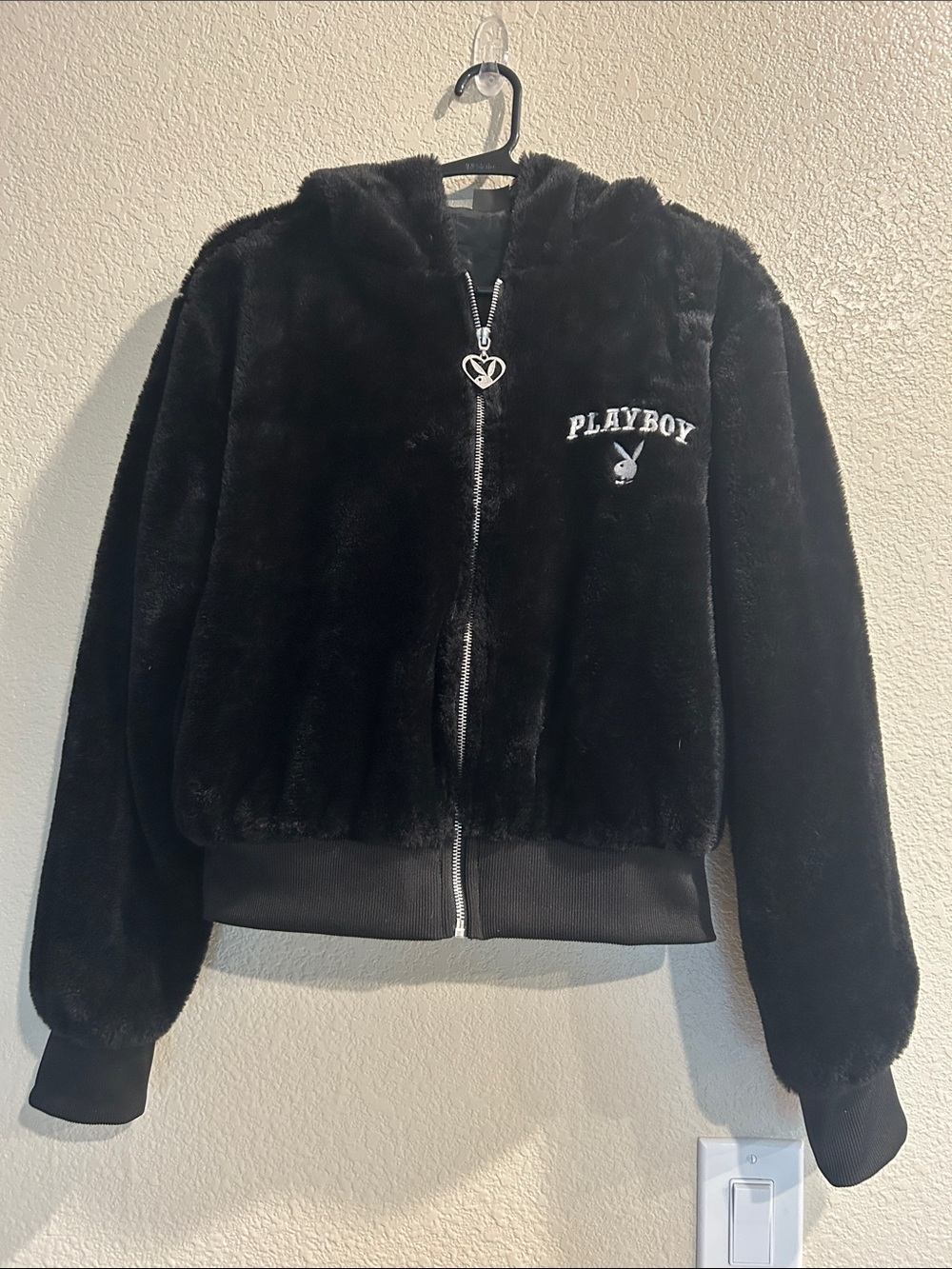 Playboy Jacket Women Sz L Black Full Zip Faux Fur Lined Hooded Sweater Bunny